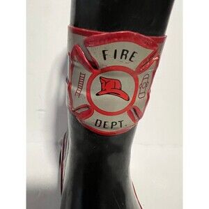 Rain boots kids Firehouse logo approximately 7.5 inches long(please see pic)